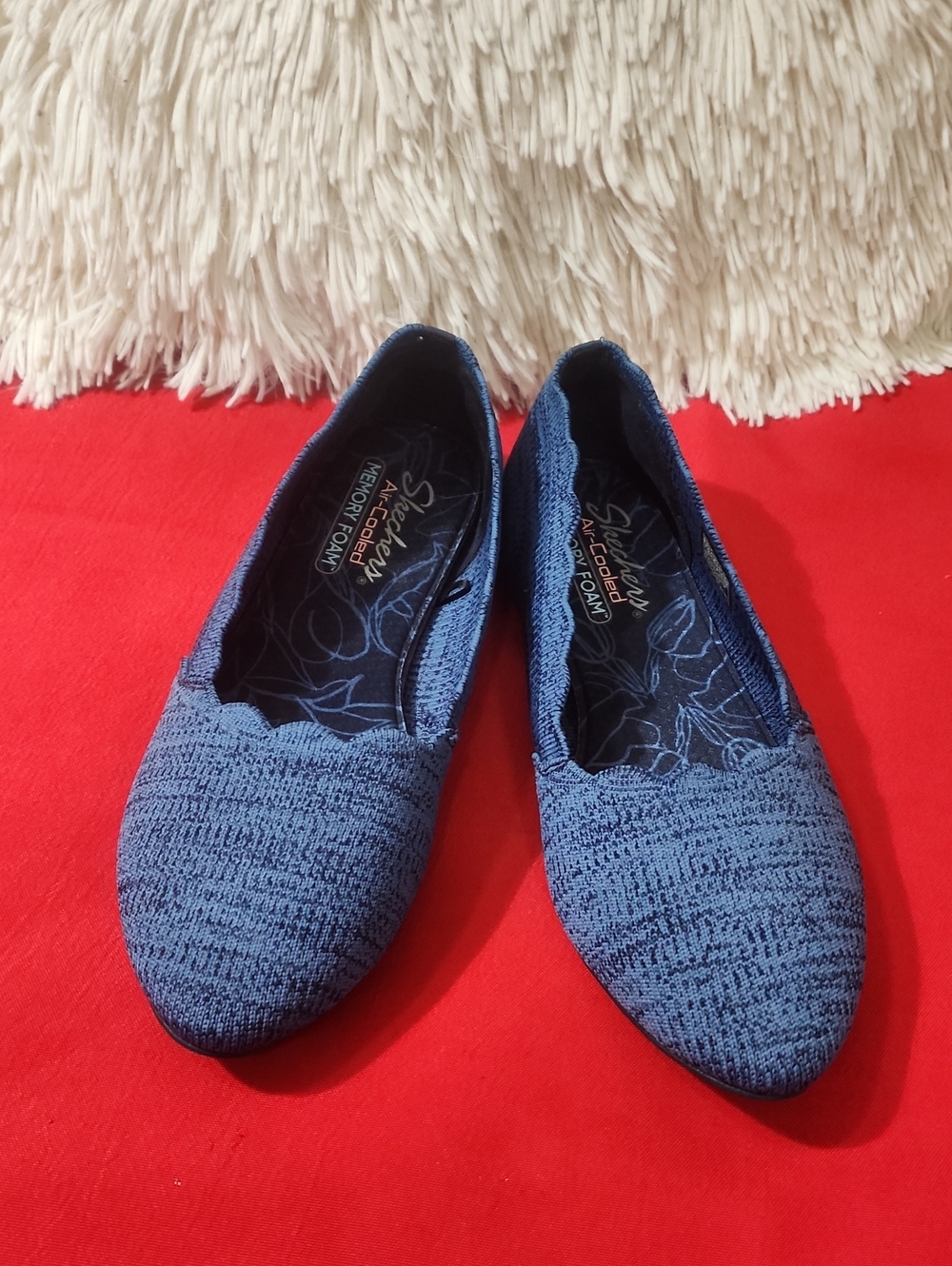 Skechers Cleo Women's Blue Knit Slip-On Flats